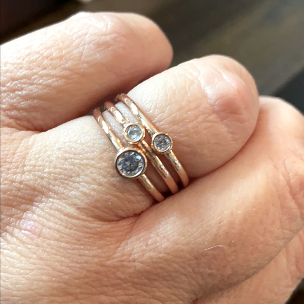 Set of 3 stackable rings
